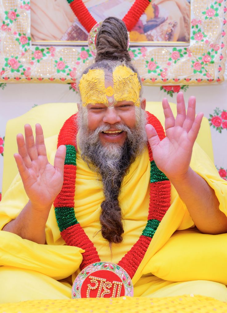 DivyaMantra™ – Pure Tulsi Jaap Counter